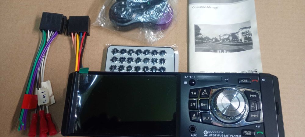 Radio auto MP5 /  FM / USB / BT PLAYER . Mode : 4012