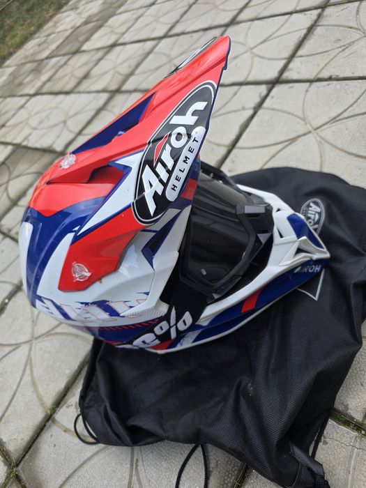 Каска Airoh XL размер