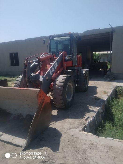 PAGRUZCHIK 1.8 kubli2021yil  sotikadi tireding xizmatiam bor