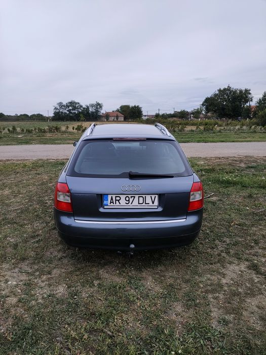 Vând Audi A4 2003