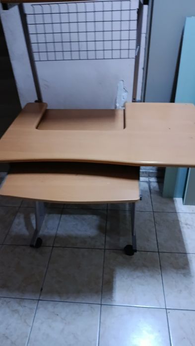 Компьютерный стол