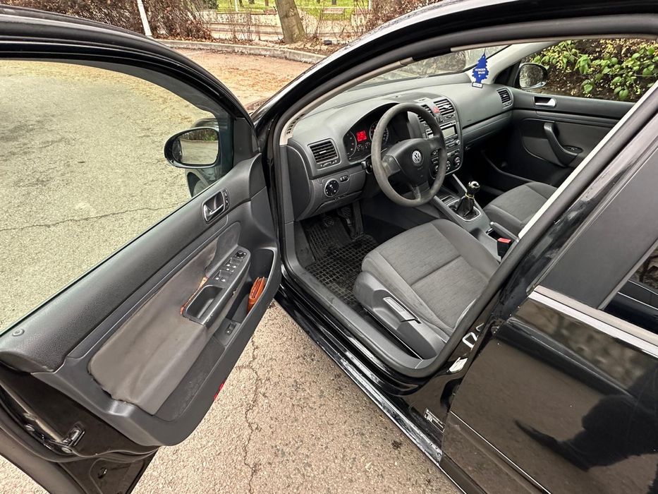 VOLKSWAGEN Golf 2009 — imagine 4