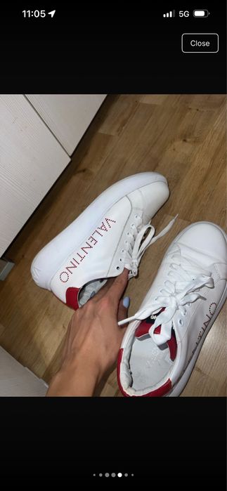 Adidasi Valentino