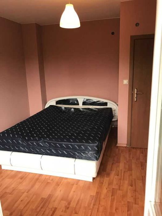 Дава се под наем Тристаен апартамент в София, Слатина - 100 кв.м за 398.82 € - Снимка #1