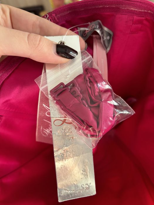 Официален дамски корсет Lipsy London