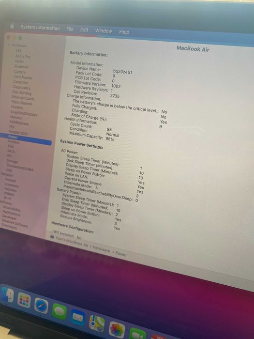 Лаптоп Apple MacBook Air 13' (M1) 256GB Space Gray - като нов!