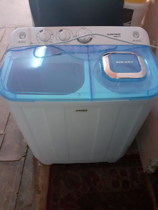 Mașina de spălat albatros