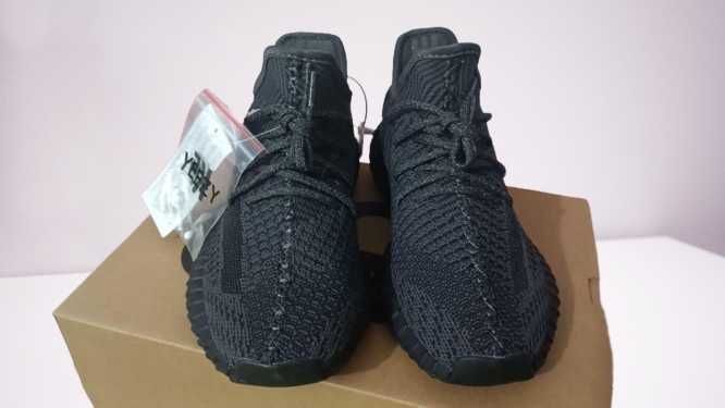 Yeezy Boost 350 V2 Static Black 36-44 [VERIFICARE LA LIVRARE]
