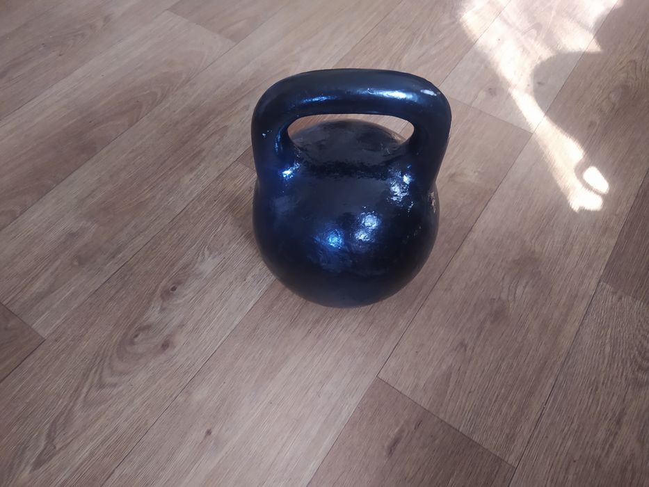 Гиря советская 20 кг.