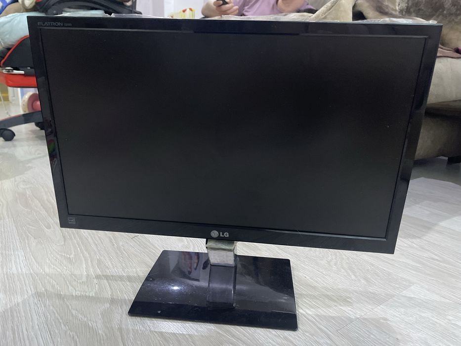 Монитор lg офисный