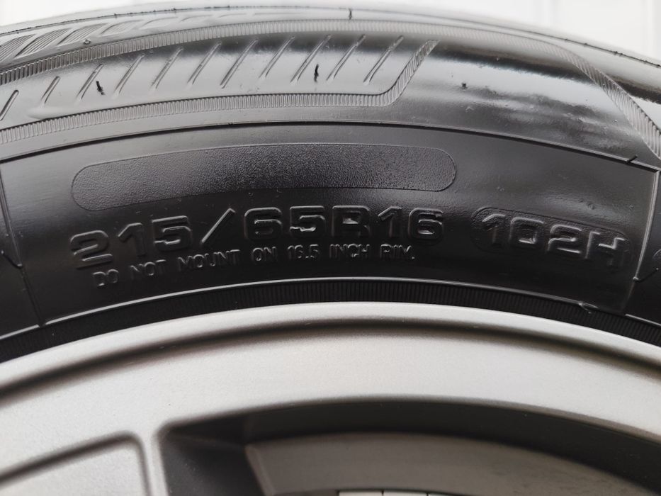 Jante Roti Duster 5×114,3 r16  +anvelope 215 65 r16 allseason Goodyear