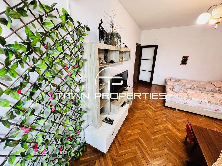 Дава се под наем Двустаен апартамент в Бургас, Лазур - 70 кв.м за 378.93 € - Снимка #2