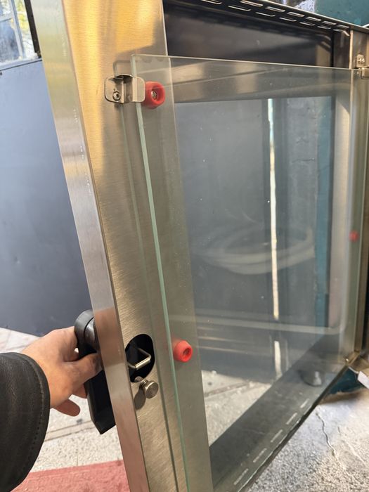 Конвектомат за 6 тави на газ