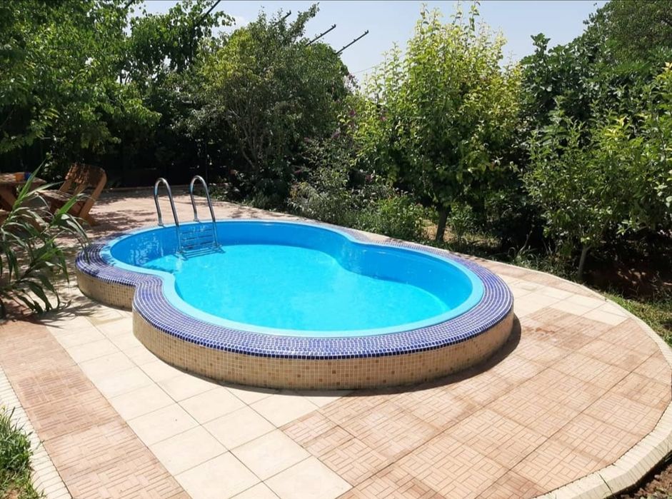 готовые кампазитный бассейн