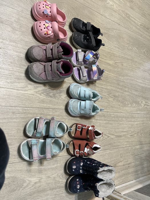 Детская обувь для девочки б/у даром