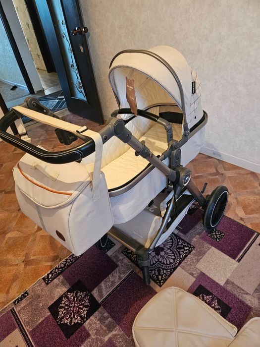 Продам детскую коляску