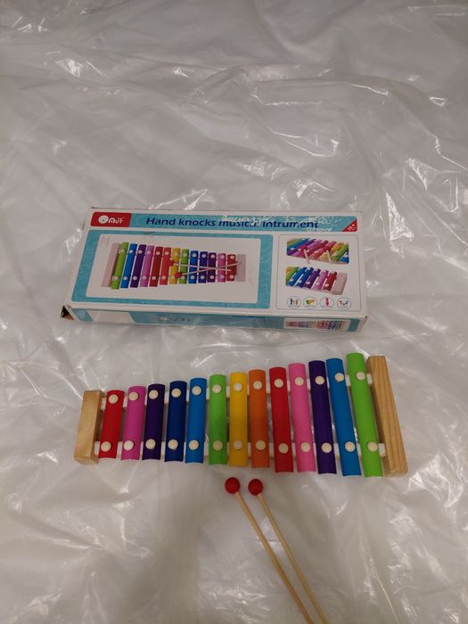 Продам развивающие игрушки