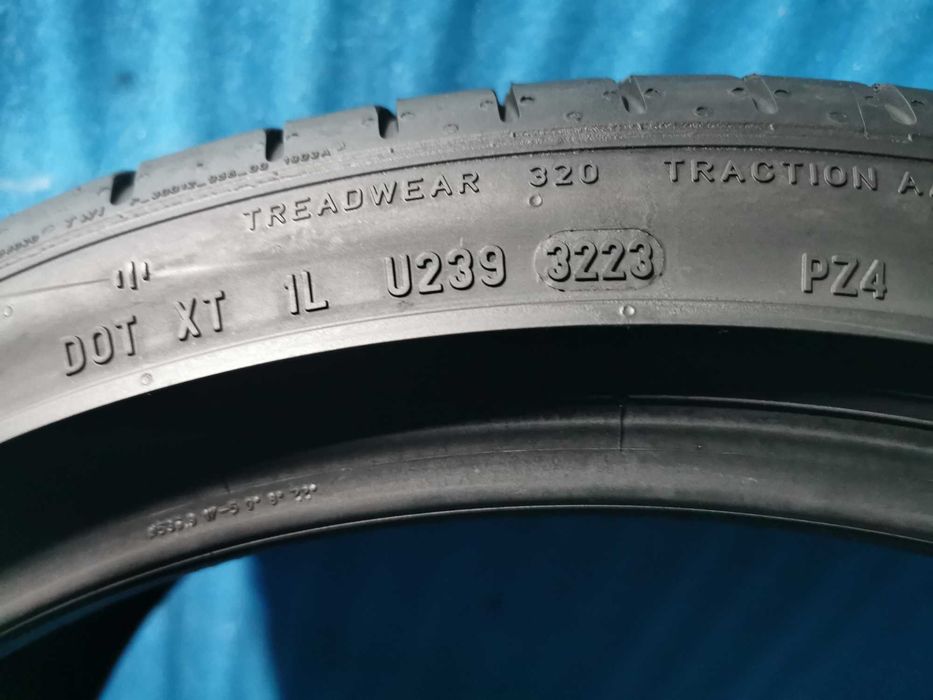 265/35 R21 - pirelli 2 bucati