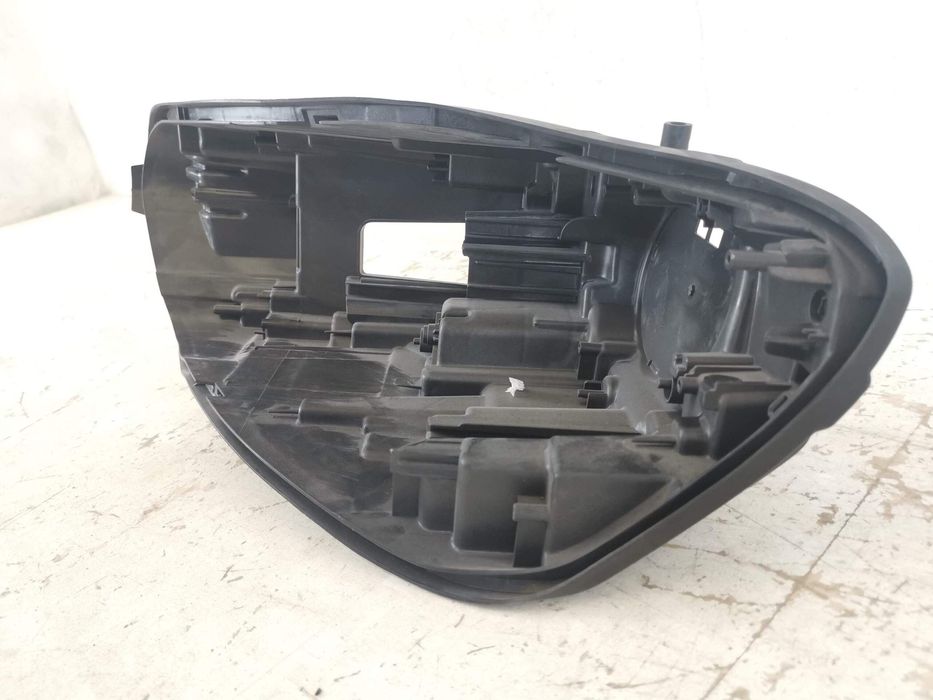 Капак за фар Мерцедес-Бенц ЦЛА-Клас / Mercedes-Benz CLA-Class [ - ] Ор