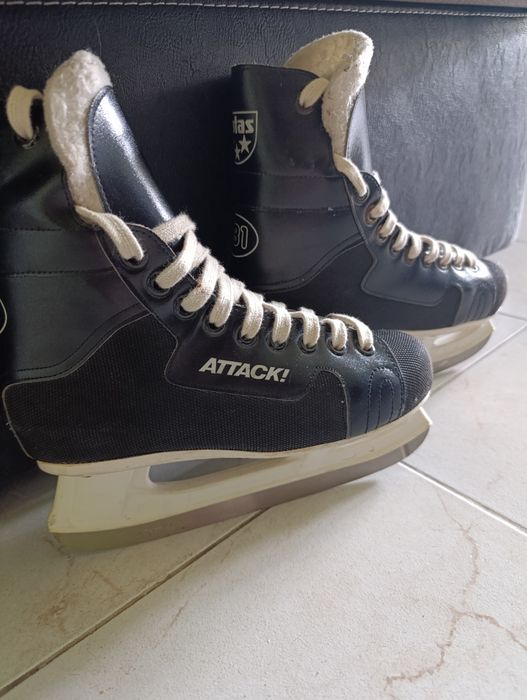Дамски зимни кънки ATTACT!