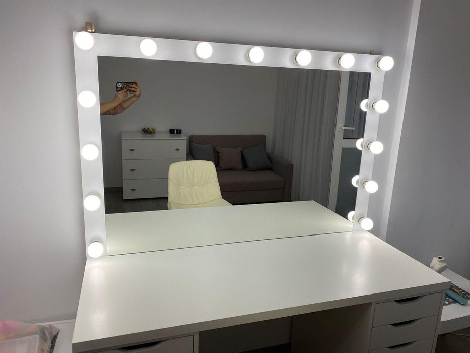 Oglinda profesionala makeup