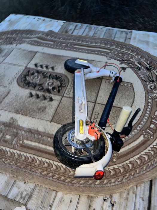 Электронный самокат