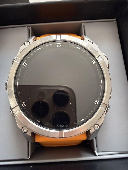 Garmin fenix 8 51mm AMOLED Гаранция 03.10.2027