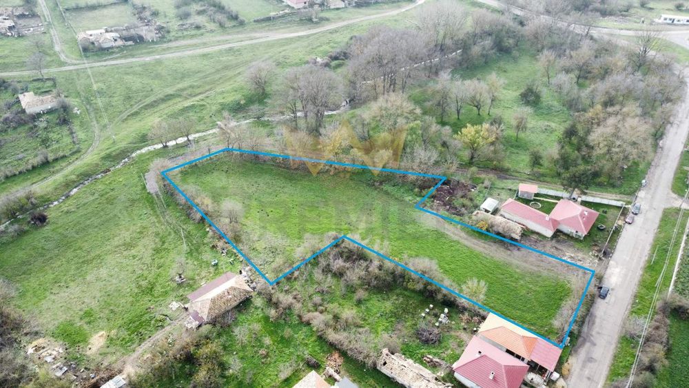 Парцел в Варна, област-с.Михалич площ 3548 цена 14725