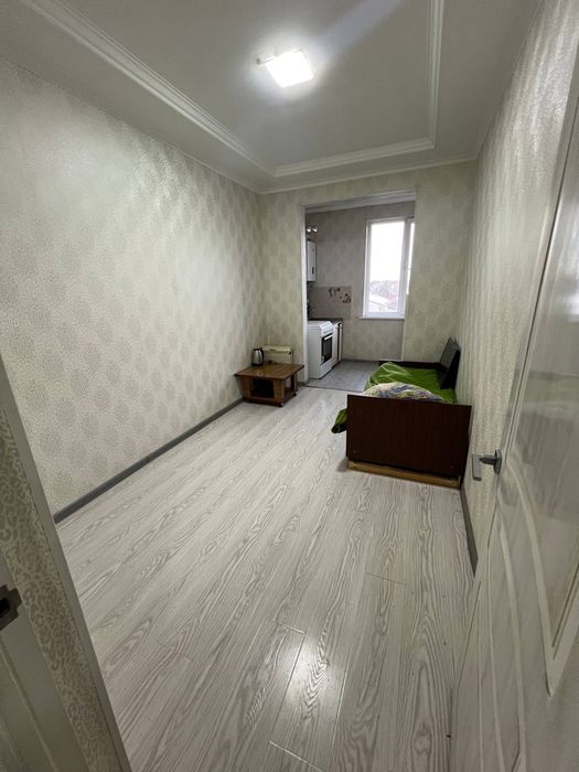 1 xonali uy sotiladi