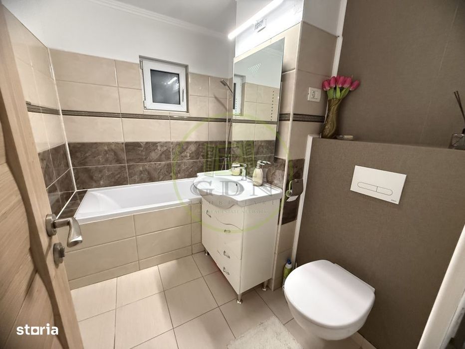 Apartament 3 camere, 68.34 mp, cartier Rovine, zona Biserica