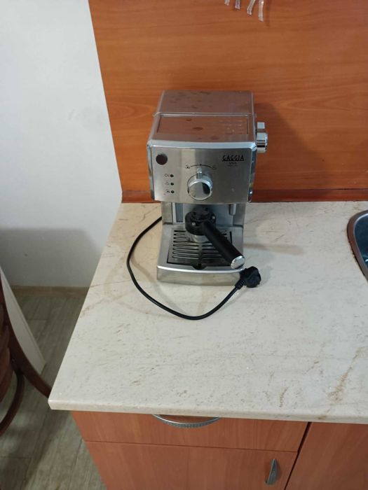 Дава се под наем Едностаен апартамент в Шумен, 2-ри корпус - 54 кв.м за 357 € - Снимка #11