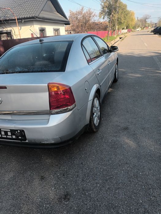Vând Opel Vectra de desmembrat  !!!