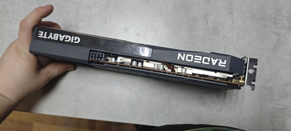 Видеокарта Rx6650XT 8gb