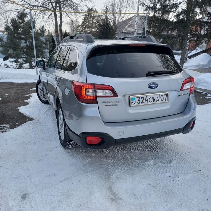 Продам  субару  аутбек