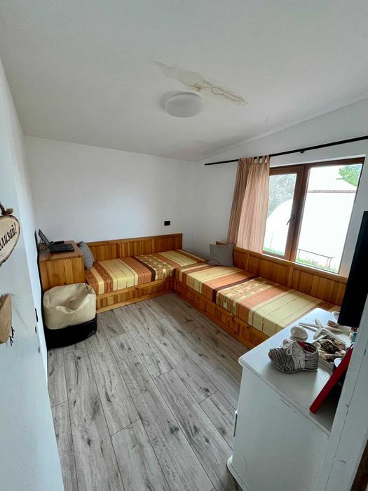 Продава Къща в с. Островче