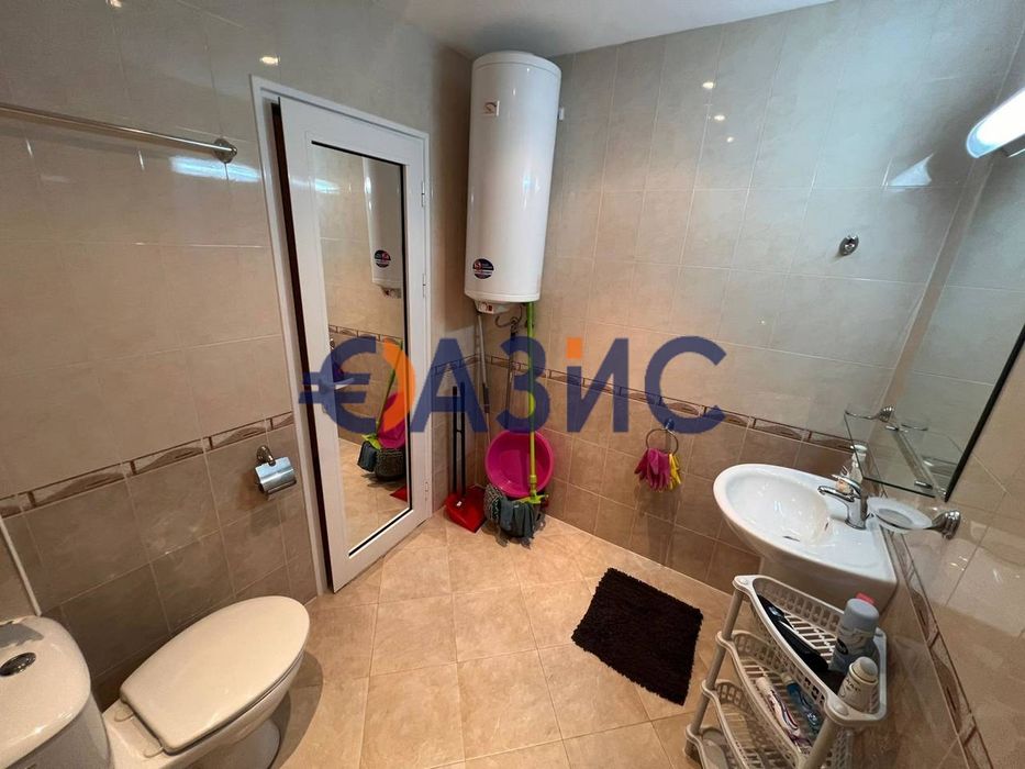 Продава се Тристаен апартамент в Свети Влас - 100 кв.м за 1500 €/кв.м - Снимка #5