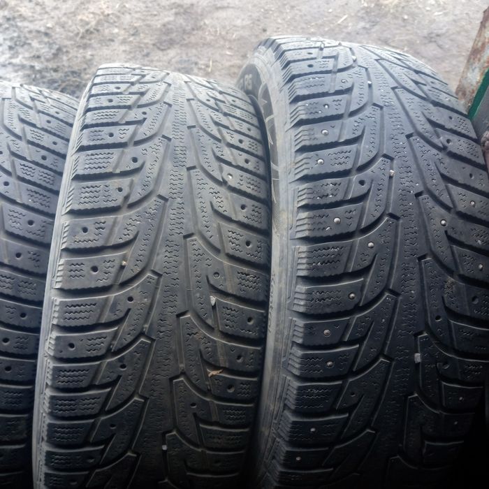 Шины б/у комплект