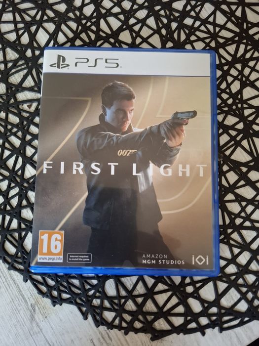 007 First light joc PS5