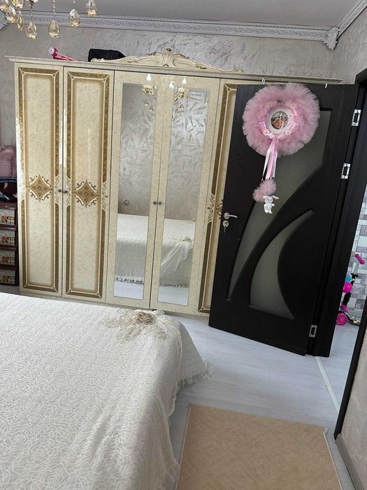 Продава се Двустаен апартамент в Карлово - 65 кв.м за 1413 €/кв.м - Снимка #16