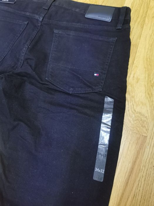 Blugi Tommy Hilfiger