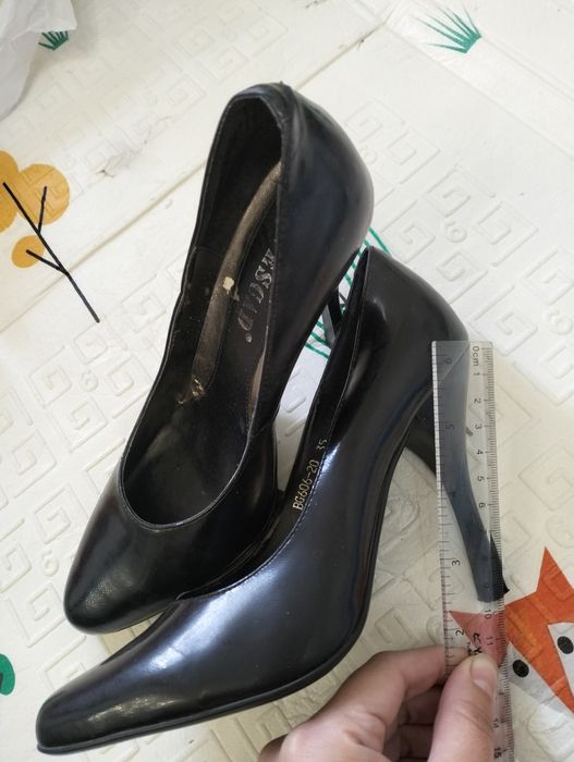 Срочно продам туфли!