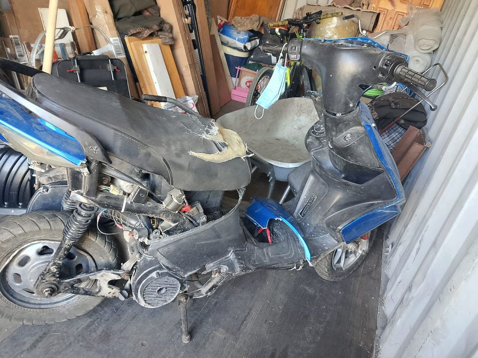 Скутер Vento Corsa