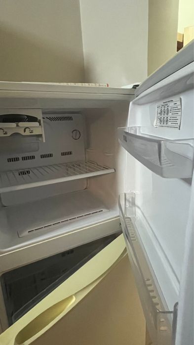 холодильник Samsung