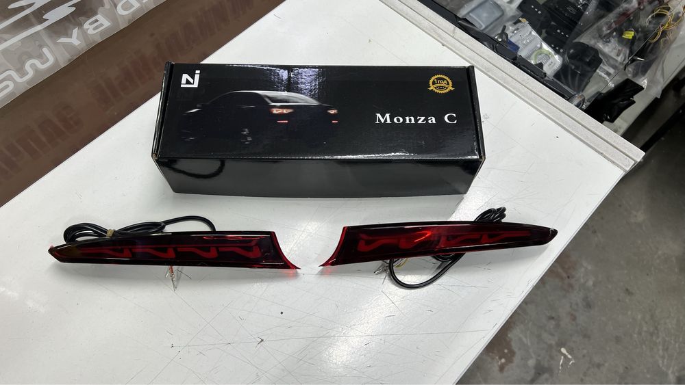 LED на задний бампер Монза