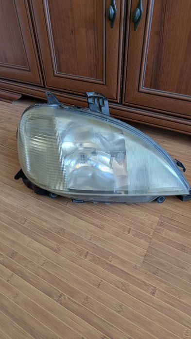 Оригинални фарове за Мерцедес МЛ163