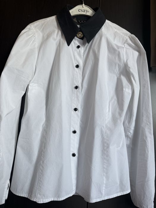 Риза Lynne бяла