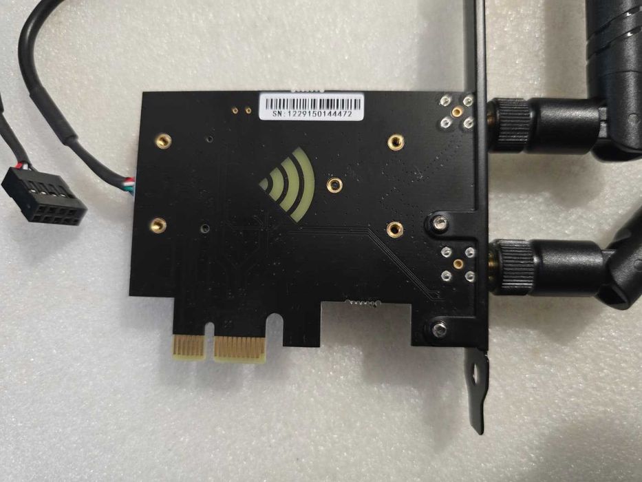 Placa de retea Tri-Bands WiFi 6E AXE5400 Bluetooth 5.3 PCI-E Win 10/11