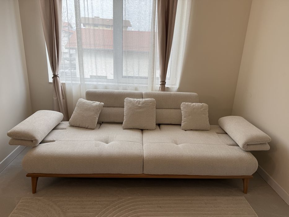 Трапезна маса с 5 стола