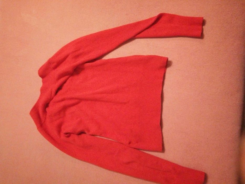 Pulovere damă mărimea S și XS