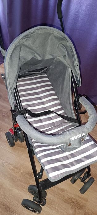 Продается прогулочная коляска